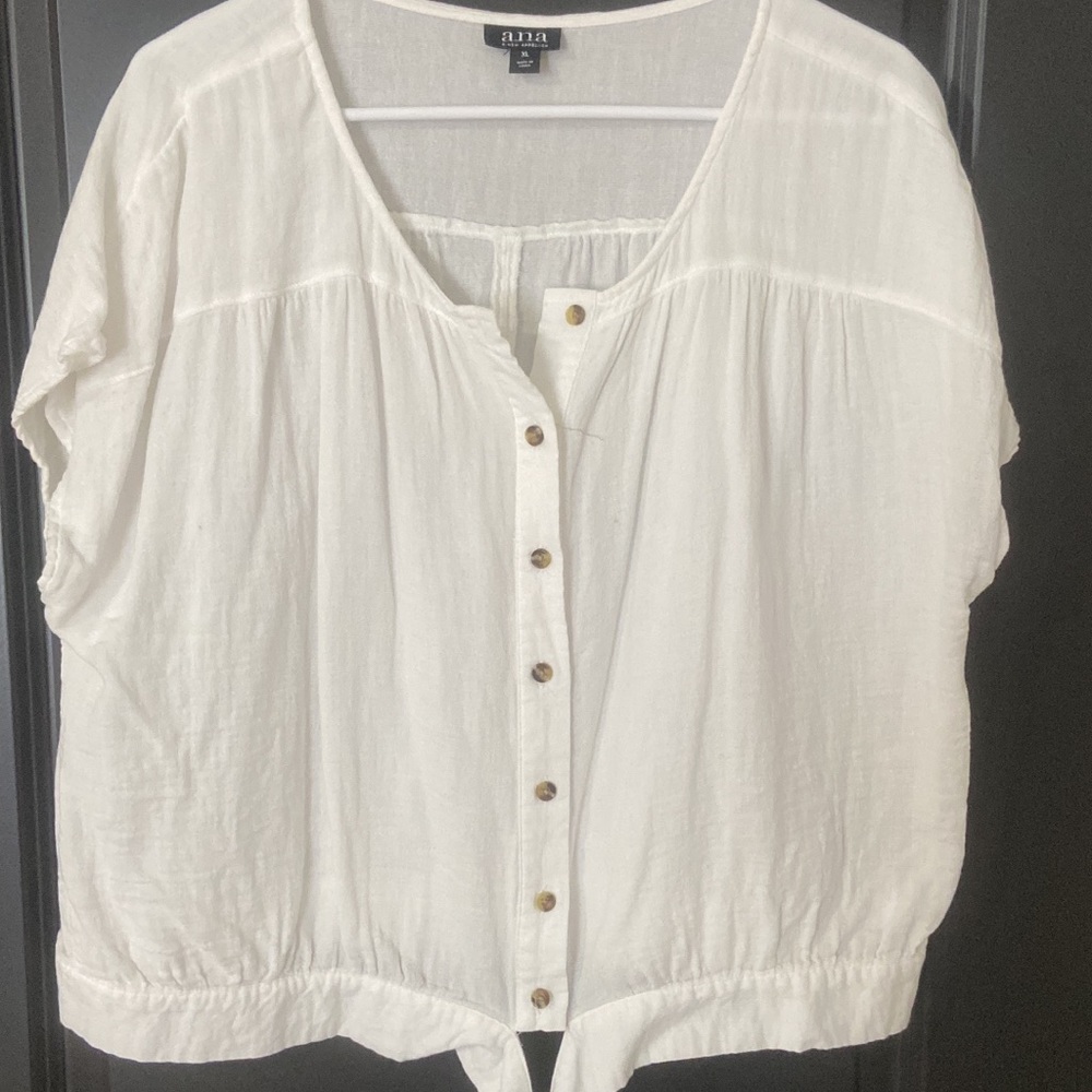 White button shirt